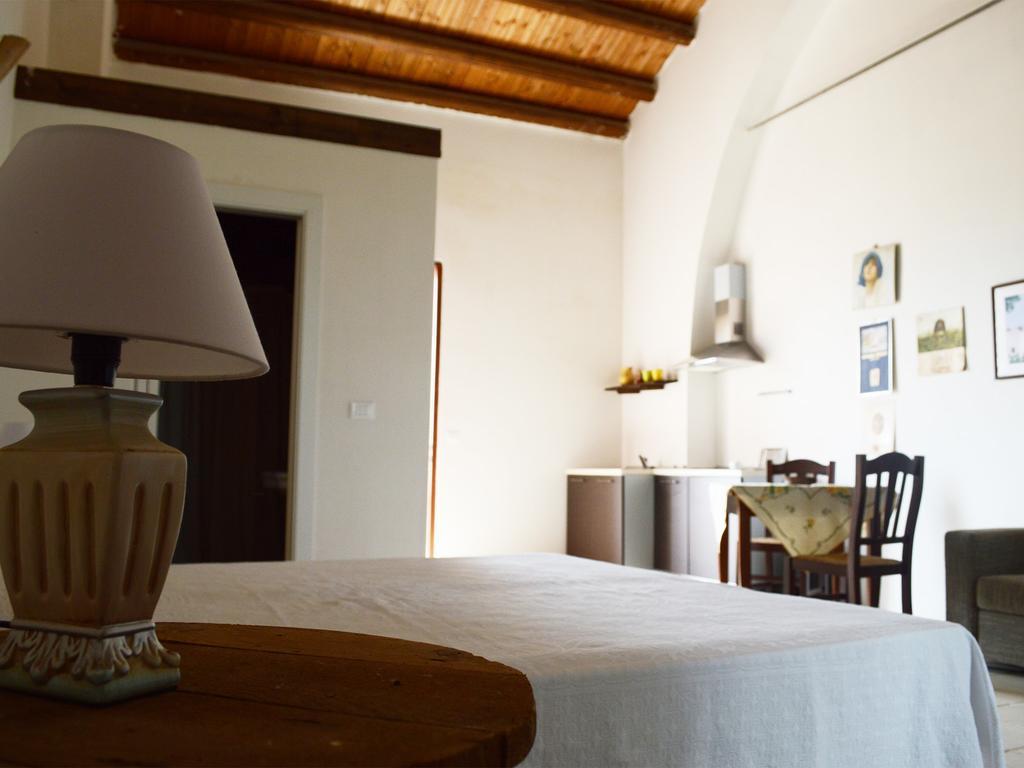 Villa Casino De Viti - Dimora Storica Con Piscina Vaste Habitación foto
