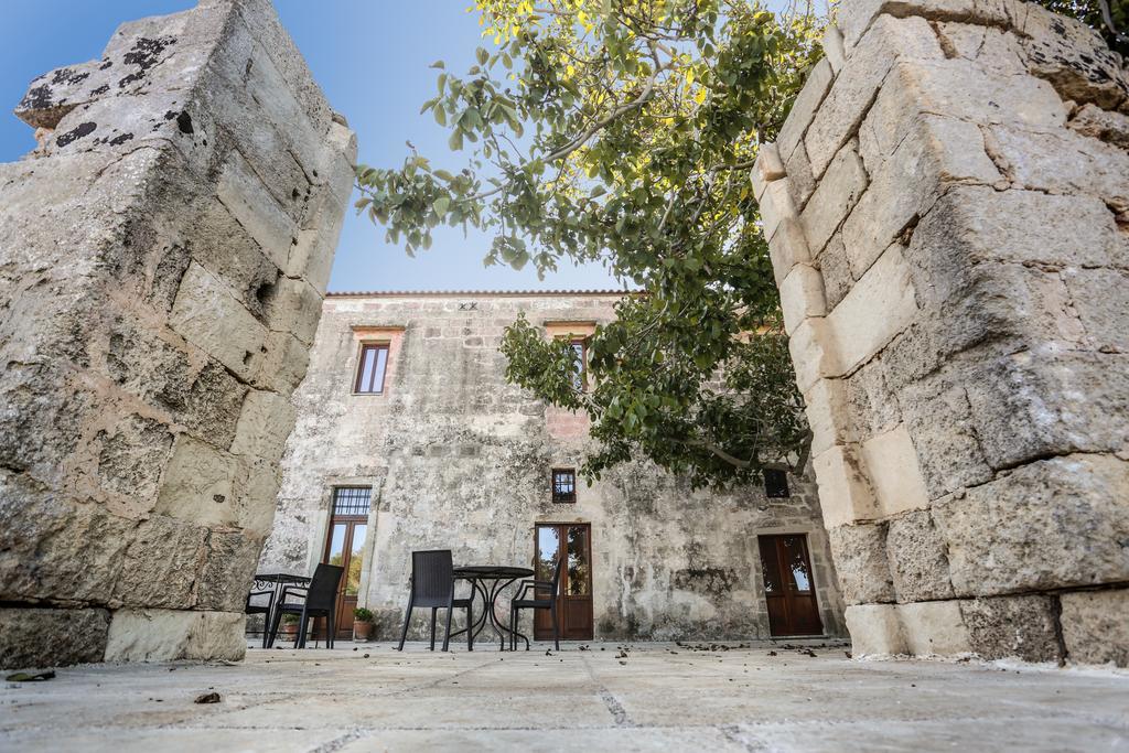 Villa Casino De Viti - Dimora Storica Con Piscina Vaste Exterior foto