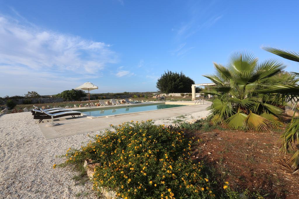 Villa Casino De Viti - Dimora Storica Con Piscina Vaste Exterior foto