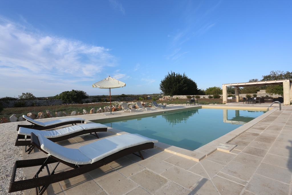 Villa Casino De Viti - Dimora Storica Con Piscina Vaste Exterior foto
